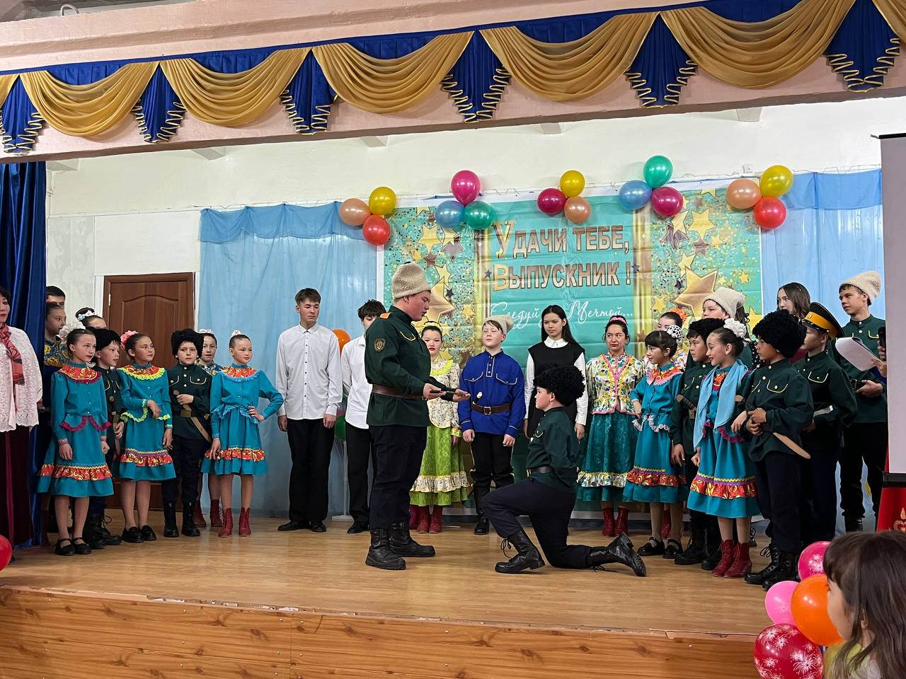 Выпускной вечер детского образцового ансамбля «Иван-да-Марья».